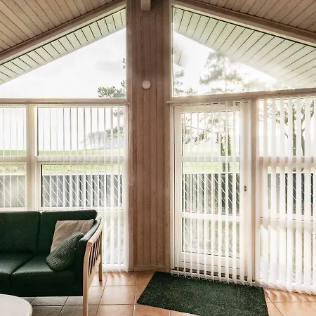 Four-bedroom Holiday In 6 Hotel 3*