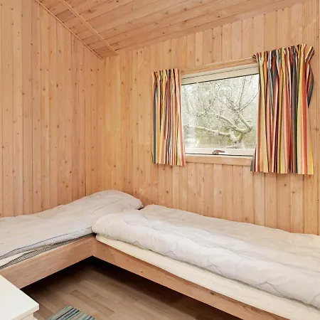 Hotel Four-bedroom Holiday In 6 3*
